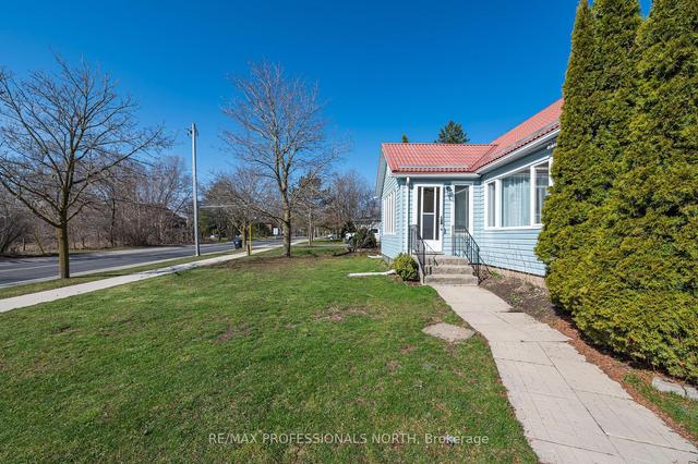 2030 Victoria St, House detached with 3 bedrooms, 2 bathrooms and 9 parking in Innisfil ON | Image 25