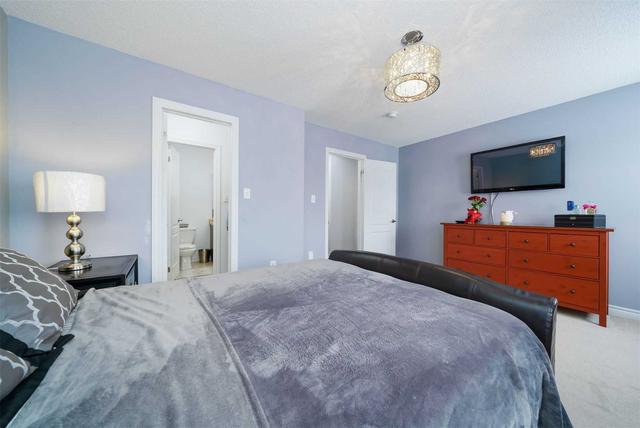 2095 Galloway St, House detached with 3 bedrooms, 3 bathrooms and 3 parking in Innisfil ON | Image 3
