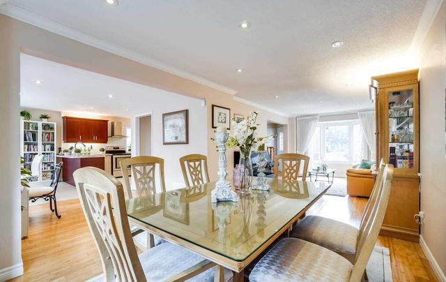 20 Pagehurst Crt, House detached with 3 bedrooms, 4 bathrooms and 6 parking in Richmond Hill ON | Image 19