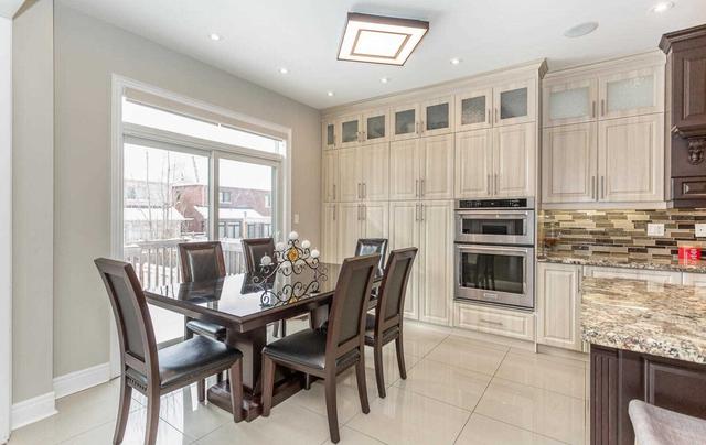 8 Rising Hill Rdge, House detached with 4 bedrooms, 6 bathrooms and 4 parking in Brampton ON | Image 6