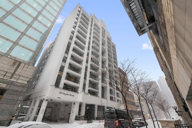 801 - 30 Hayden St, Condo with 1 bedrooms, 1 bathrooms and 1 parking in Toronto ON | Image 1