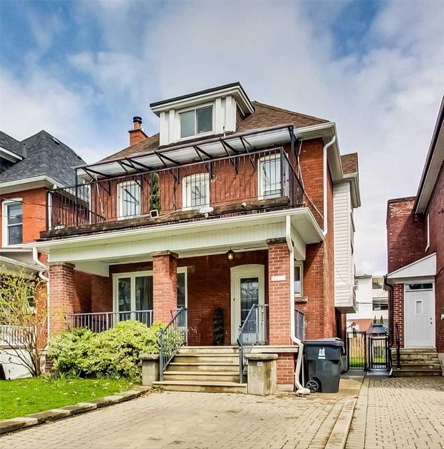 133 Mavety St, House detached with 6 bedrooms, 3 bathrooms and 1 parking in Toronto ON | Image 12
