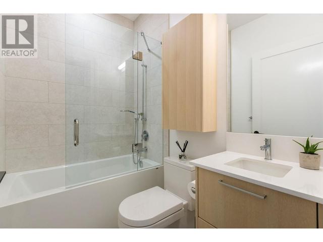3871 Willow Street, House attached with 2 bedrooms, 2 bathrooms and null parking in Vancouver BC | Image 21