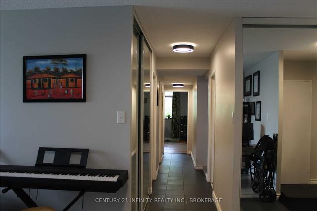 305 - 1275 Markham Rd, Condo with 2 bedrooms, 2 bathrooms and 1 parking in Toronto ON | Image 24
