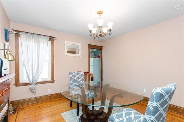 122 Province Street S, House detached with 3 bedrooms, 1 bathrooms and 1 parking in Hamilton ON | Image 6