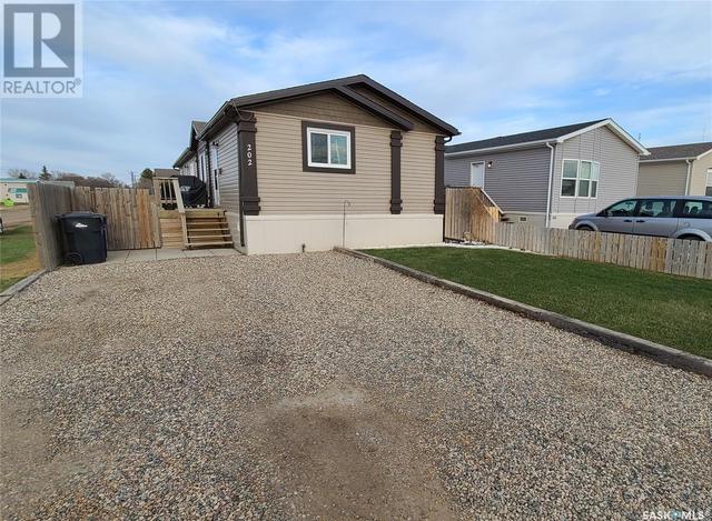 202 Brownlee Street, Home with 3 bedrooms, 2 bathrooms and null parking in Weyburn SK | Image 1