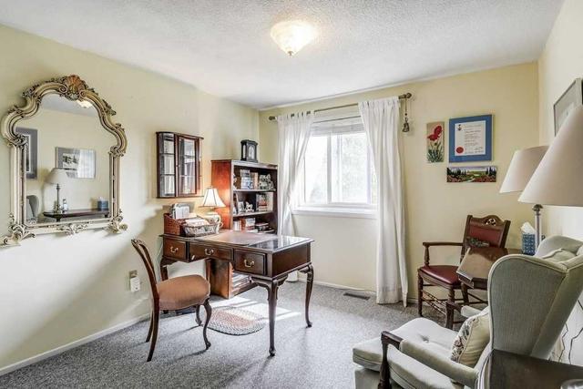 28 - 1530 Lancaster Dr, Townhouse with 3 bedrooms, 2 bathrooms and 2 parking in Oakville ON | Image 5