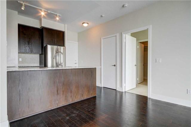621 - 90 Stadium Rd, Condo with 2 bedrooms, 2 bathrooms and 1 parking in Toronto ON | Image 6