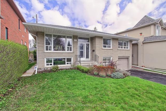 122 Burndale Ave, House detached with 3 bedrooms, 2 bathrooms and 5 parking in Toronto ON | Image 22