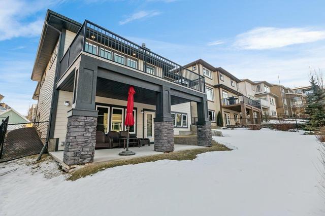 9 Crestridge Rise Sw, House detached with 3 bedrooms, 2 bathrooms and 4 parking in Calgary AB | Image 32