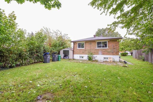 7273 Wainbrook Rd, House detached with 4 bedrooms, 2 bathrooms and 2 parking in Mississauga ON | Image 16