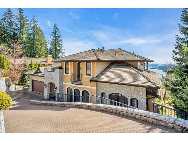 2336 Kadlec Court, House detached with 7 bedrooms, 7 bathrooms and null parking in West Vancouver BC | Card Image