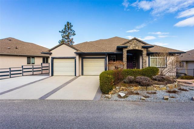 628 Arrowleaf Lane, House detached with 4 bedrooms, 2 bathrooms and 6 parking in Kelowna BC | Card Image