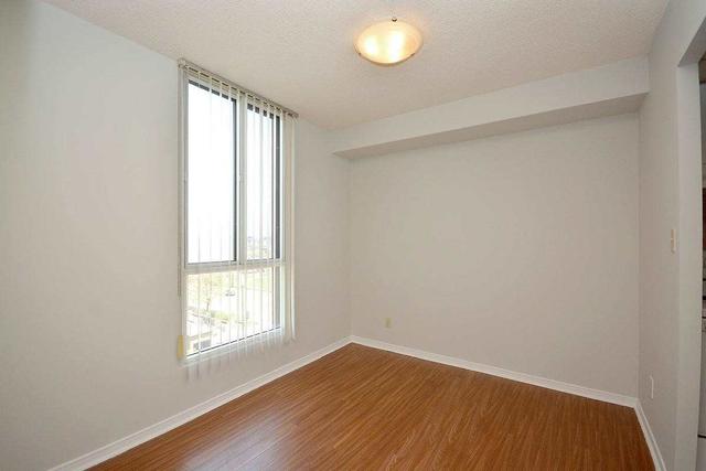 507 - 145 Hillcrest Ave, Condo with 1 bedrooms, 1 bathrooms and 1 parking in Mississauga ON | Image 2