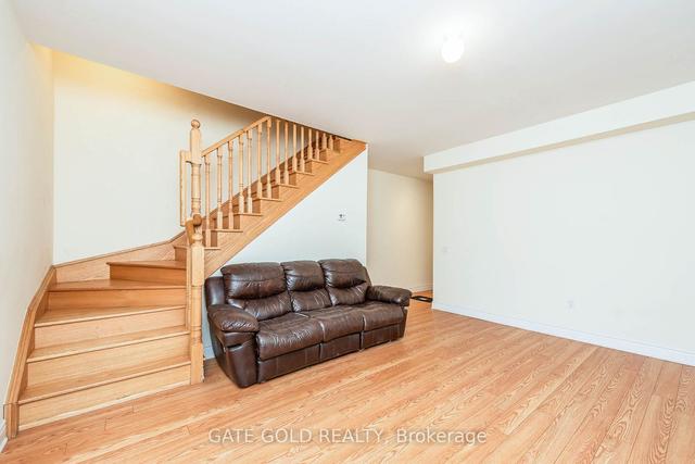 24 Tarmola Park Crt, House attached with 3 bedrooms, 4 bathrooms and 2 parking in Toronto ON | Image 39