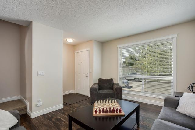 2504 72 Avenue Se, Home with 2 bedrooms, 1 bathrooms and 1 parking in Calgary AB | Image 1