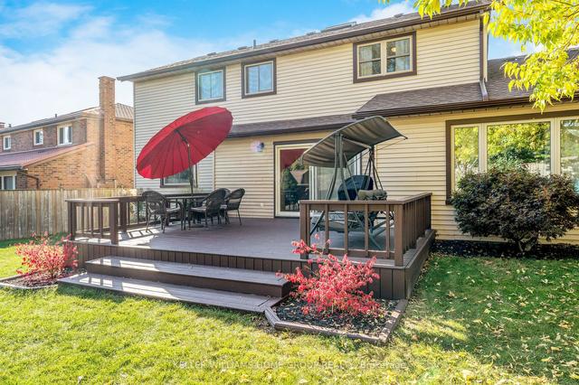 7 Wiltshire Pl, House detached with 3 bedrooms, 3 bathrooms and 4 parking in Guelph ON | Image 20