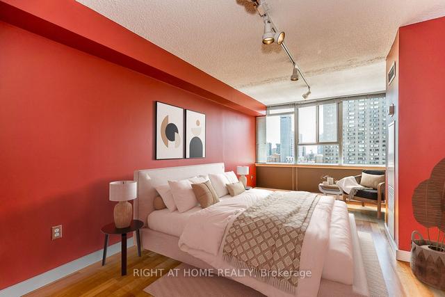 1903 - 45 Carlton St, Condo with 2 bedrooms, 2 bathrooms and 1 parking in Toronto ON | Image 29