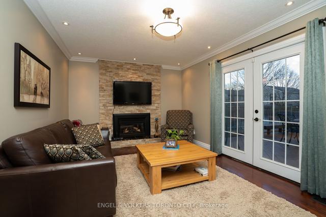 3988 Taffey Cres, House detached with 3 bedrooms, 3 bathrooms and 3 parking in Mississauga ON | Image 26