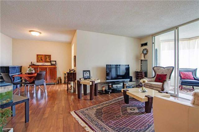 1412 - 1101 Steeles Ave W, Condo with 2 bedrooms, 2 bathrooms and 1 parking in Toronto ON | Image 7
