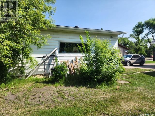 720 Stella Street, House detached with 3 bedrooms, 1 bathrooms and null parking in Grenfell SK | Image 10