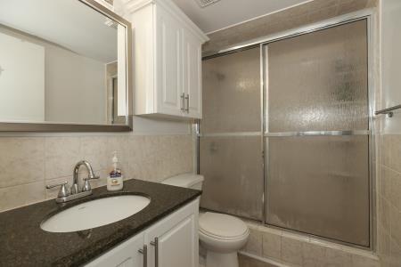 1410 - 21 Knightsbridge Rd, Condo with 3 bedrooms, 2 bathrooms and 1 parking in Brampton ON | Image 12