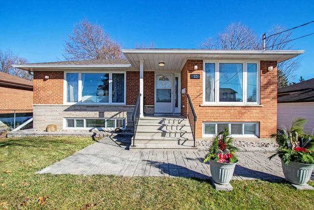 23 Sussex Ave, House detached with 3 bedrooms, 3 bathrooms and 4 parking in Richmond Hill ON | Image 1