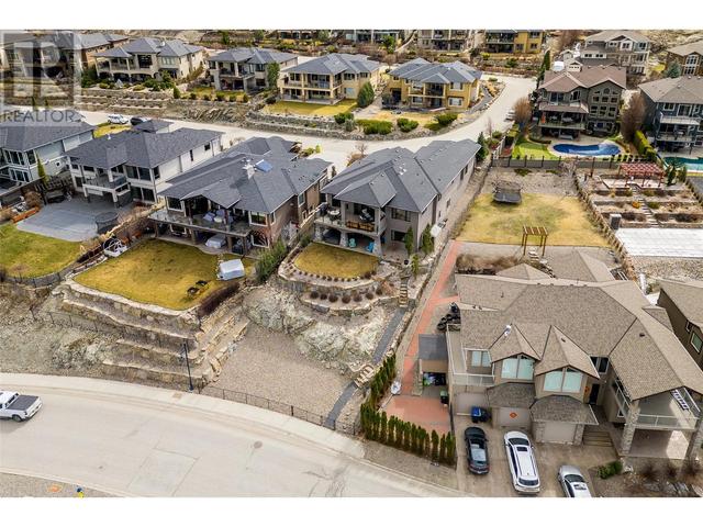 900 Lamont Lane, House detached with 5 bedrooms, 2 bathrooms and 3 parking in Kelowna BC | Image 72