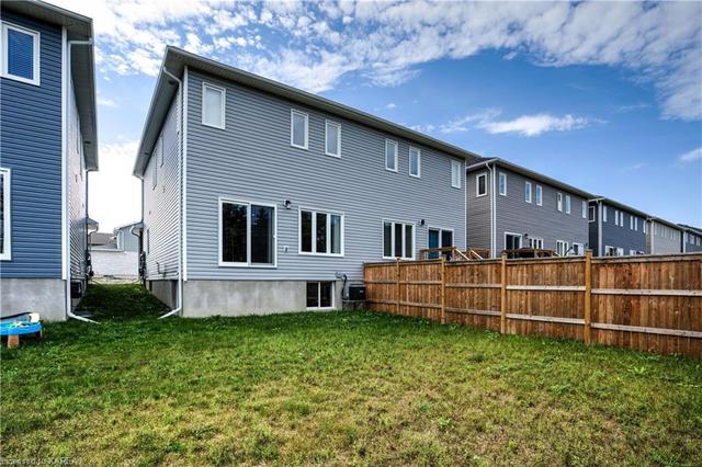 2797 Delmar Street, House semidetached with 3 bedrooms, 2 bathrooms and 2 parking in Kingston ON | Image 35
