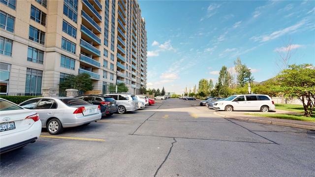 1521 - 8 Mondeo Dr, Condo with 2 bedrooms, 2 bathrooms and 1 parking in Toronto ON | Card Image