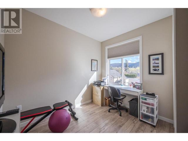 120 - 388 Eckhardt Avenue E, House attached with 3 bedrooms, 1 bathrooms and 4 parking in Penticton BC | Image 25