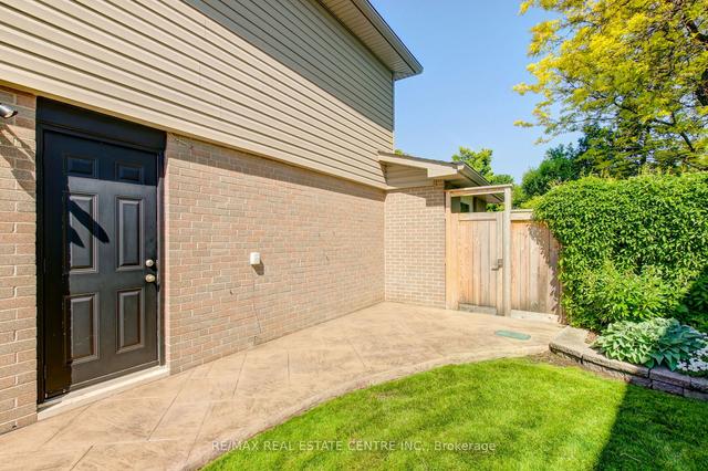 8 Cheltenham Crt, House detached with 3 bedrooms, 4 bathrooms and 8 parking in Brampton ON | Image 31