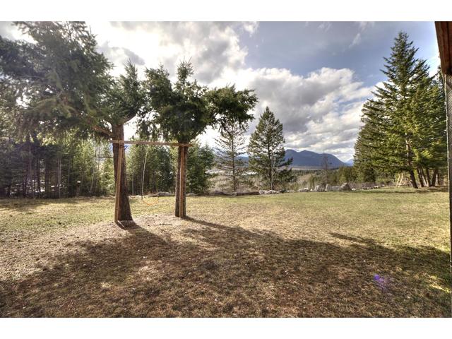2360/2380 Highway 95, House detached with 4 bedrooms, 3 bathrooms and null parking in East Kootenay G BC | Image 98