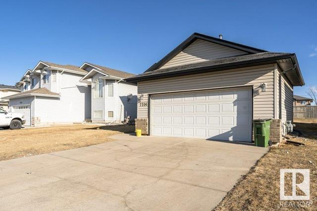 7314 166a Av Nw, House detached with 3 bedrooms, 2 bathrooms and null parking in Edmonton AB | Image 3