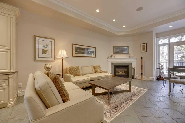 382 Melrose Ave, House detached with 4 bedrooms, 4 bathrooms and 3 parking in Toronto ON | Image 5