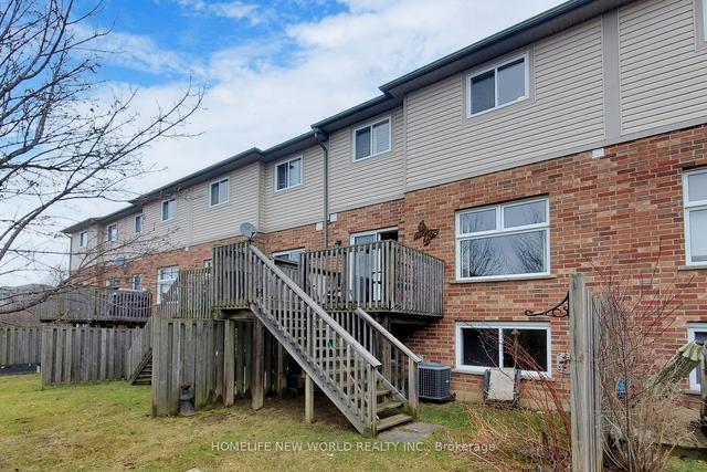 26 - 60 Cloverleaf Dr, Townhouse with 3 bedrooms, 3 bathrooms and 2 parking in Hamilton ON | Image 30