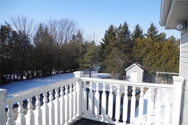 154 Snyder's Road W, House detached with 4 bedrooms, 2 bathrooms and null parking in Wilmot ON | Image 32