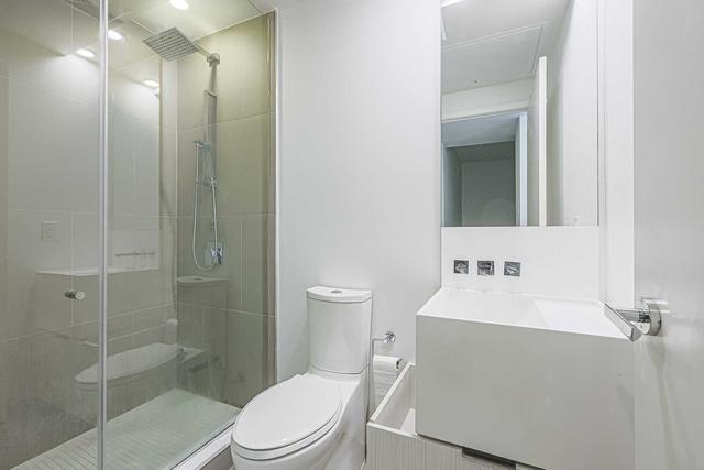 4607 - 1 Bloor St E, Condo with 2 bedrooms, 2 bathrooms and 0 parking in Toronto ON | Image 31
