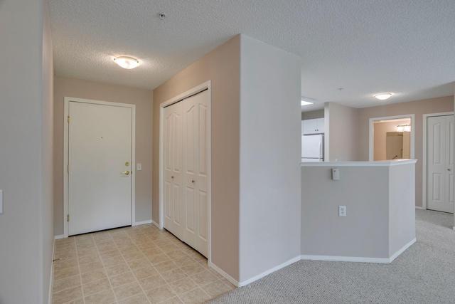 104 - 5000 Somervale Court Sw, Condo with 2 bedrooms, 2 bathrooms and 1 parking in Calgary AB | Image 14