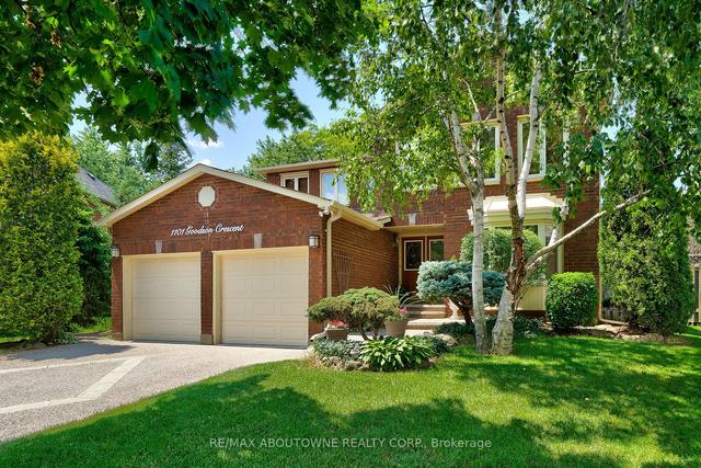 1101 Goodson Cres, House detached with 4 bedrooms, 4 bathrooms and 6 parking in Oakville ON | Image 1