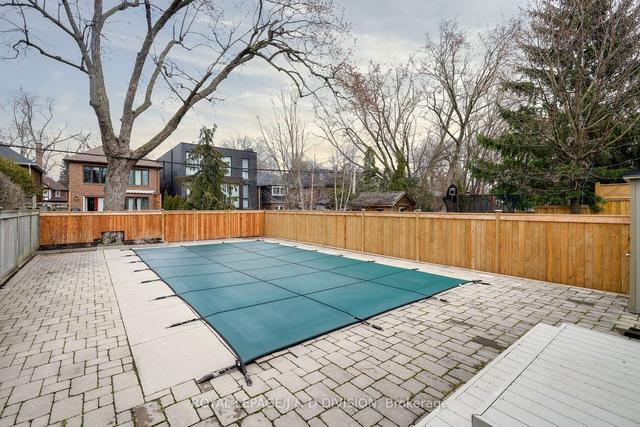 554 Briar Hill Ave, House detached with 4 bedrooms, 2 bathrooms and 4 parking in Toronto ON | Image 29