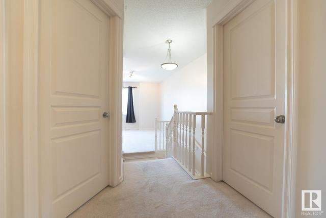 716 87 St Sw, House detached with 4 bedrooms, 3 bathrooms and null parking in Edmonton AB | Image 12