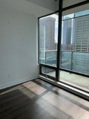 2103 - 18 Yorkville Ave, Condo with 1 bedrooms, 1 bathrooms and null parking in Toronto ON | Image 14