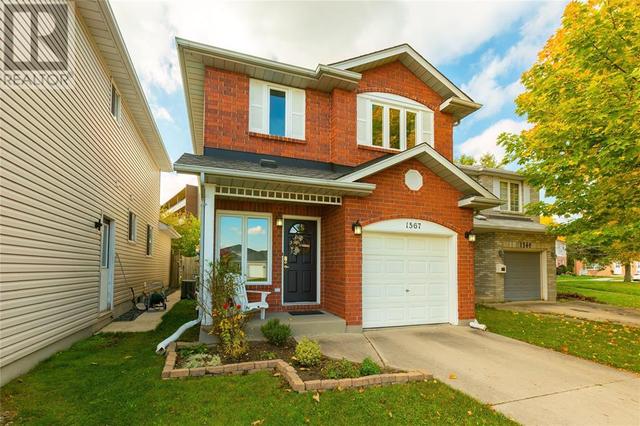 1567 Afton Court, House detached with 3 bedrooms, 2 bathrooms and null parking in Sarnia ON | Image 2