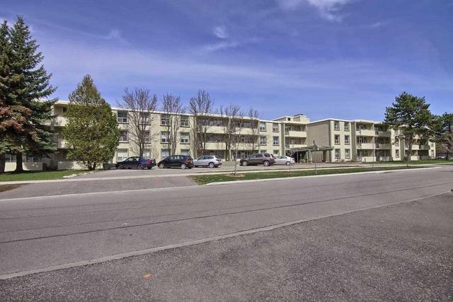 116 - 70 Old Sheppard Ave, Condo with 2 bedrooms, 1 bathrooms and 1 parking in Toronto ON | Card Image