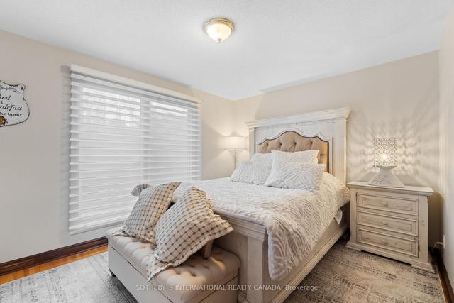 19 Southgate Circ, House detached with 3 bedrooms, 4 bathrooms and 6 parking in St. Catharines ON | Image 21