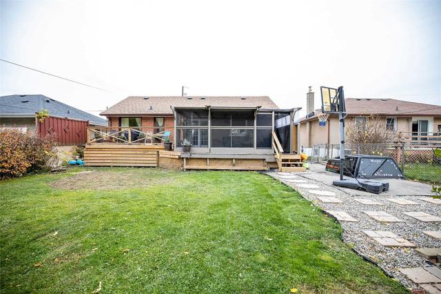 257 Wilson Rd S, House detached with 2 bedrooms, 2 bathrooms and 4 parking in Oshawa ON | Image 21