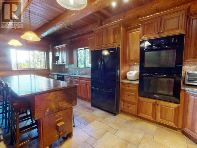 1984 Marble Bay Road, Home with 0 bedrooms, 0 bathrooms and null parking in Powell River D BC | Image 17
