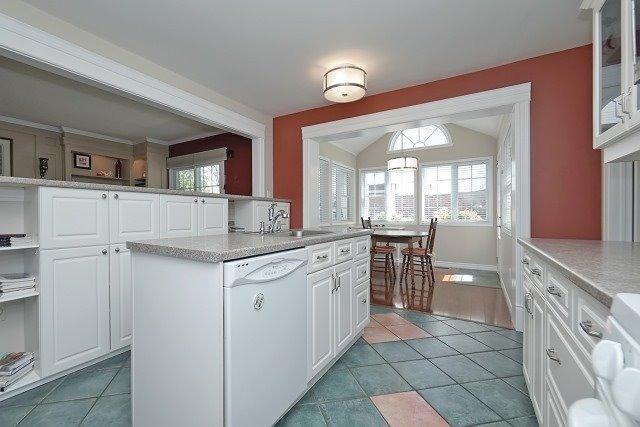809 White Ash Dr, House detached with 4 bedrooms, 4 bathrooms and 5 parking in Whitby ON | Image 6