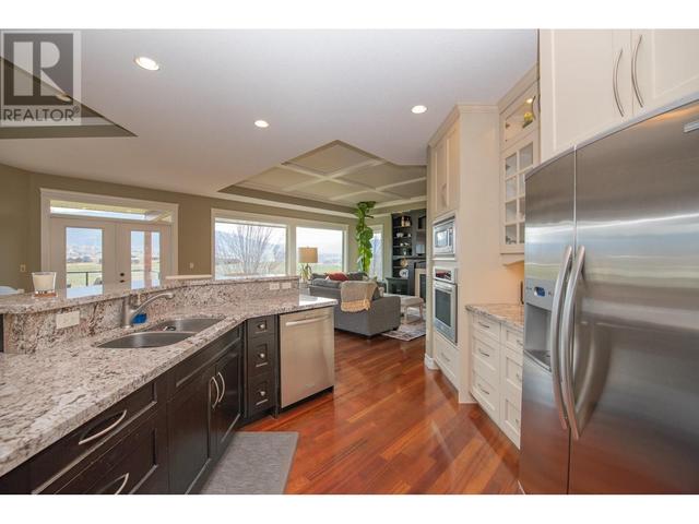 6325 Old Kamloops Road, House detached with 4 bedrooms, 4 bathrooms and 3 parking in North Okanagan B BC | Image 22